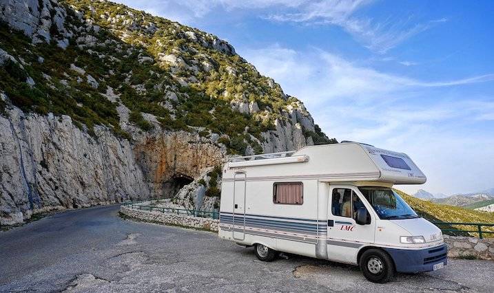 Location de camping-car  - Koudepouce automobile