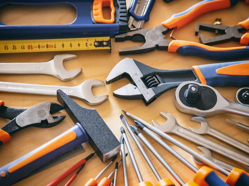 Top 10 outils indispensables au bricolage et DIY